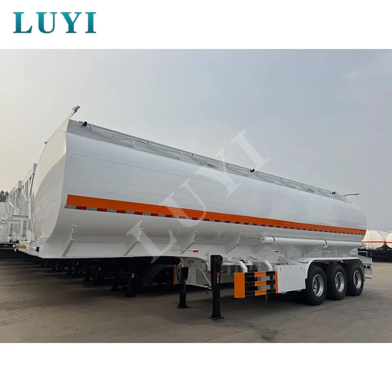 3-axle 40,000-liter Customizable Carbon Steel Oil Tank Semi-trailer factory 3-axle 40,000-liter Customizable Carbon Steel Oil Tank Semi-trailer factory